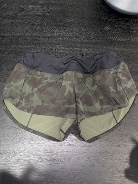 Camo Print Women’s Active Shorts - Olive lululemon